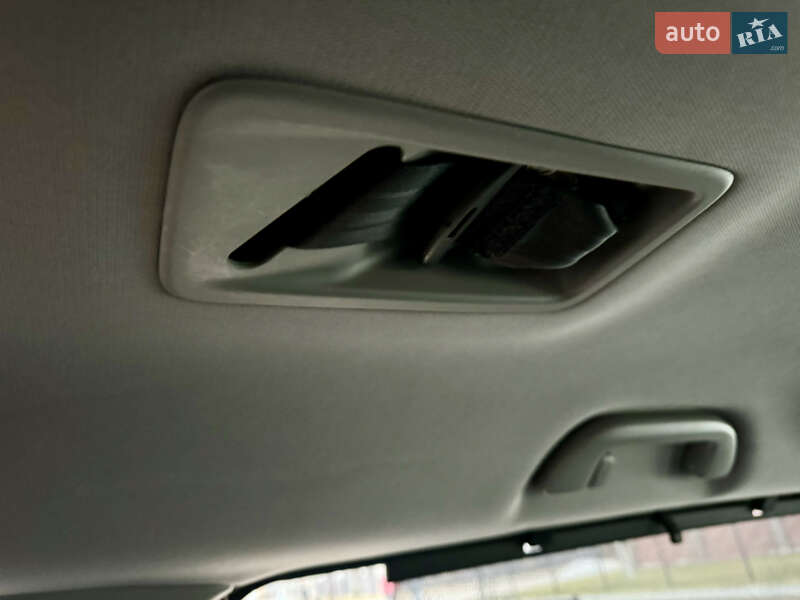 Мінівен Honda Odyssey 2017 в Рівному