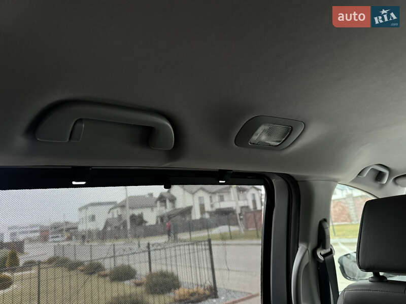 Мінівен Honda Odyssey 2017 в Рівному