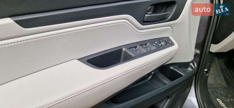 Мінівен Honda Odyssey 2019 в Полтаві