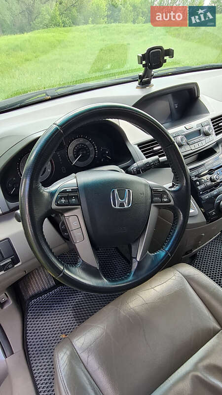 Минивэн Honda Odyssey 2011 в Харькове