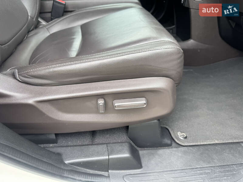 Минивэн Honda Odyssey 2018 в Ровно