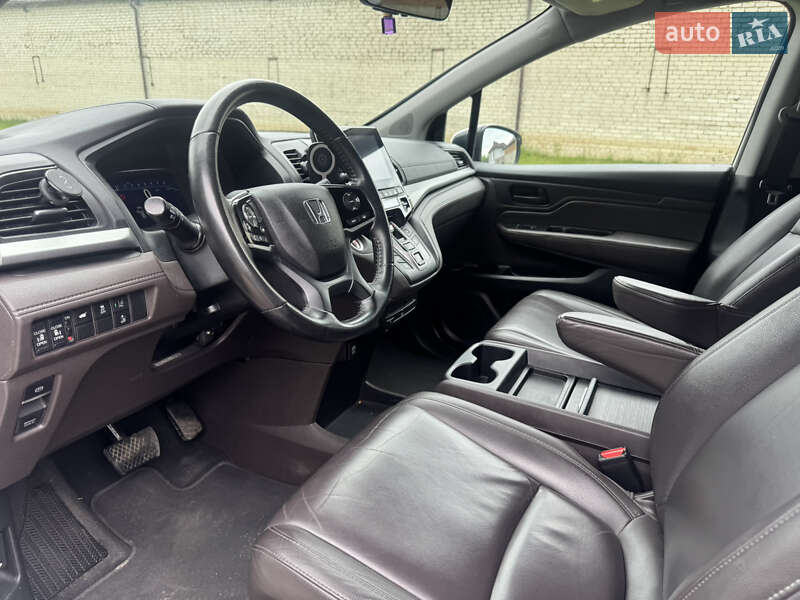 Минивэн Honda Odyssey 2018 в Ровно