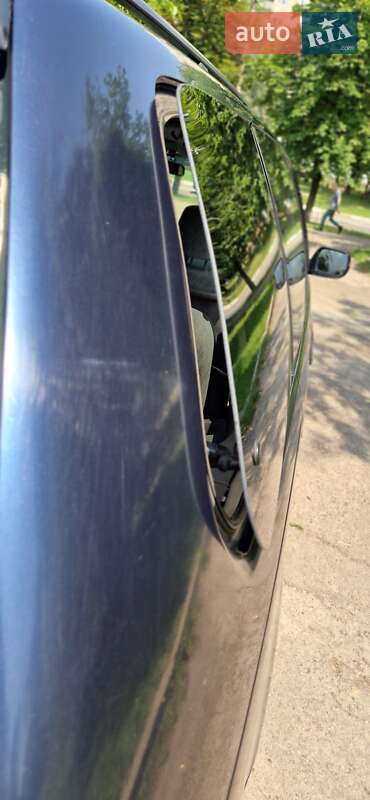 Мінівен Honda Odyssey 2000 в Броварах