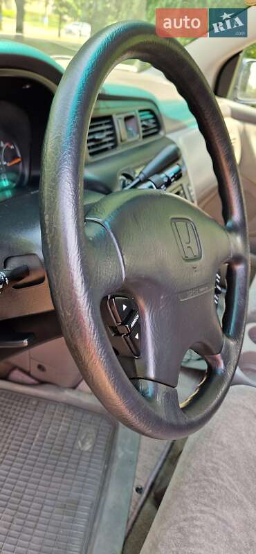 Мінівен Honda Odyssey 2000 в Броварах