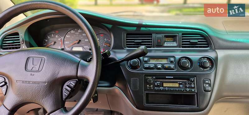 Мінівен Honda Odyssey 2000 в Броварах