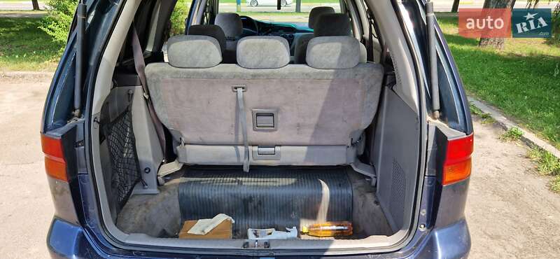 Мінівен Honda Odyssey 2000 в Броварах