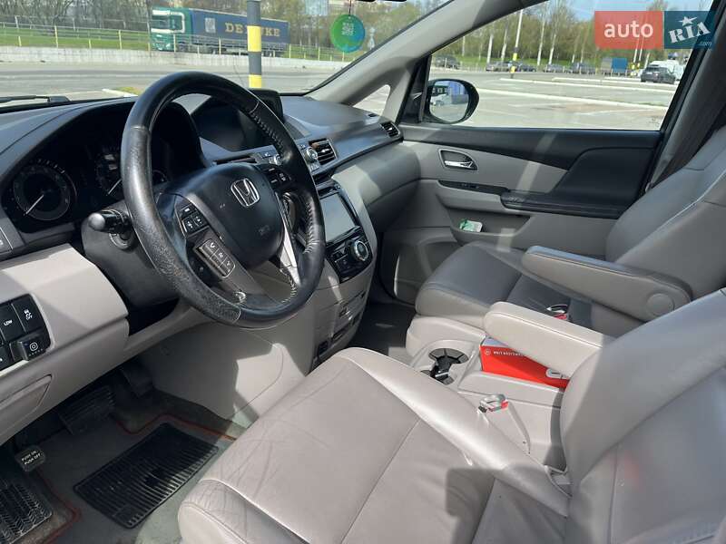 Мінівен Honda Odyssey 2013 в Києві фото 9 Мінівен Honda Odyssey 2013 в Києві