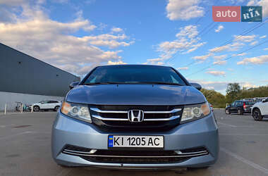 Минивэн Honda Odyssey 2013 в 