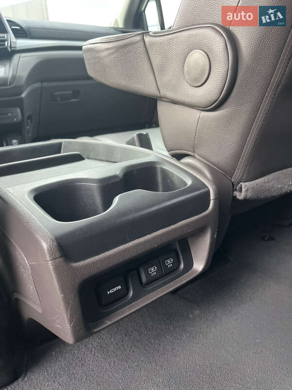 Минивэн Honda Odyssey 2018 в Ровно фото 19 Минивэн Honda Odyssey 2018 в Ровно