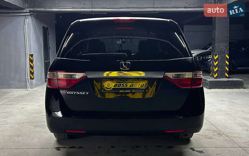 Минивэн Honda Odyssey 2012 в Черновцах