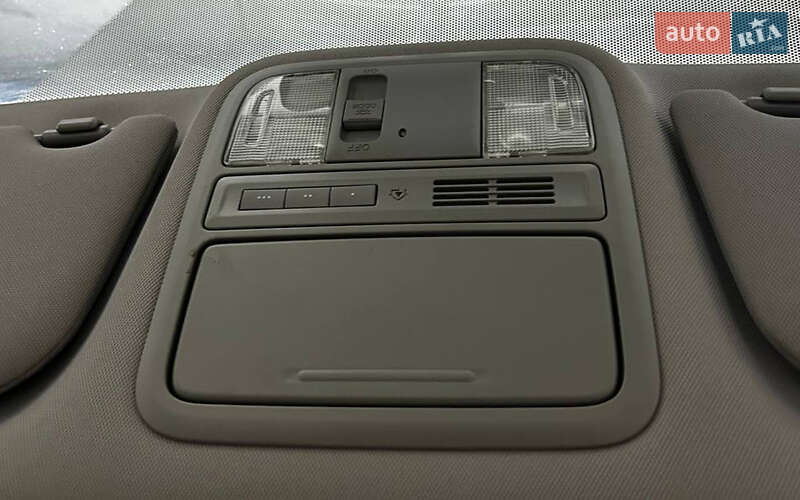 Минивэн Honda Odyssey 2012 в Черновцах