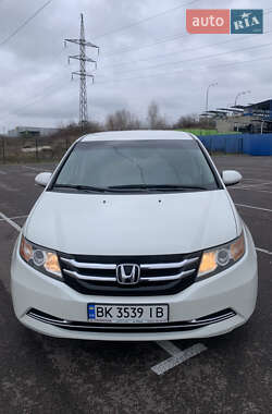 Минивэн Honda Odyssey 2016 в Ровно
