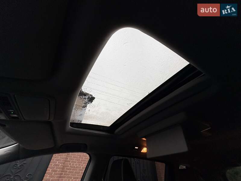 Мінівен Honda Odyssey 2024 в Києві