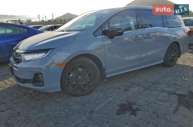 Минивэн Honda Odyssey 2025 в Киеве