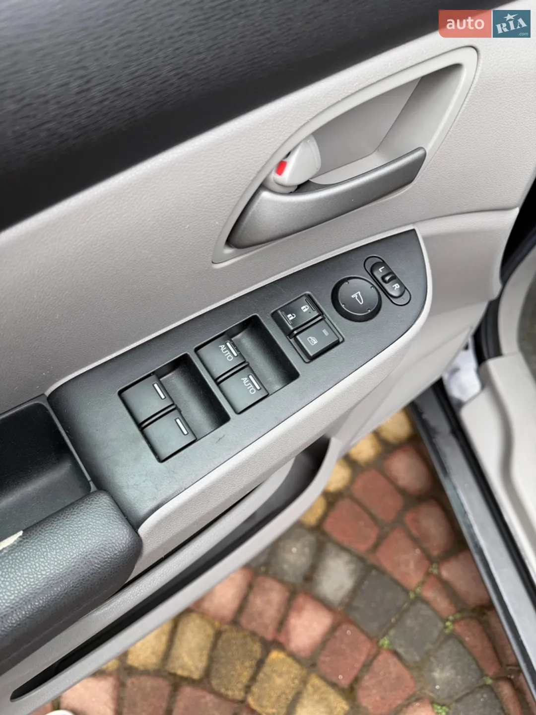 2012 Honda Odyssey - мініатюра 9