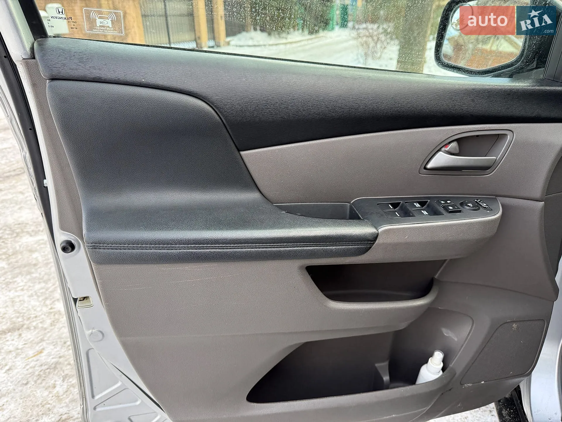 2011 Honda Odyssey - мініатюра 9