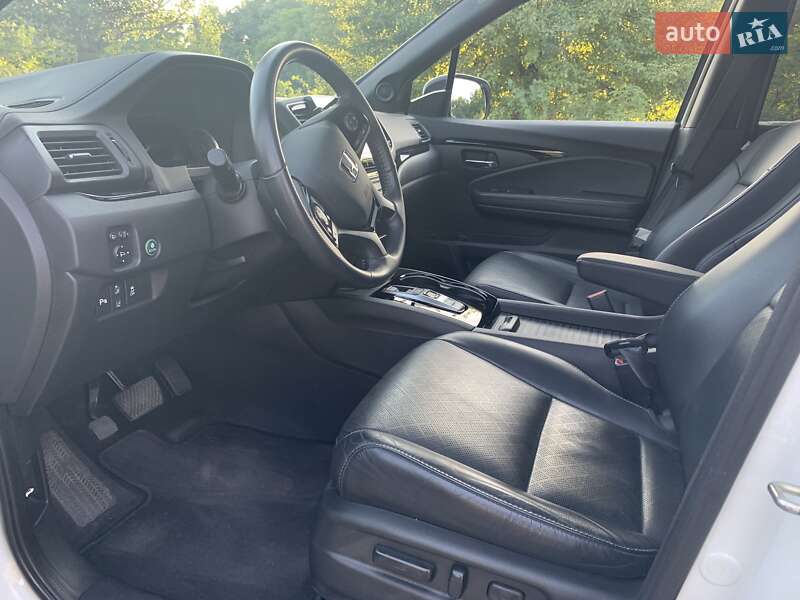 Внедорожник / Кроссовер Honda Passport 2019 в Новомосковске