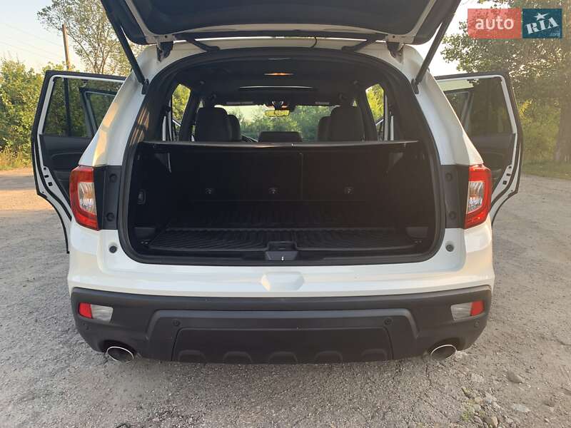 Внедорожник / Кроссовер Honda Passport 2019 в Новомосковске