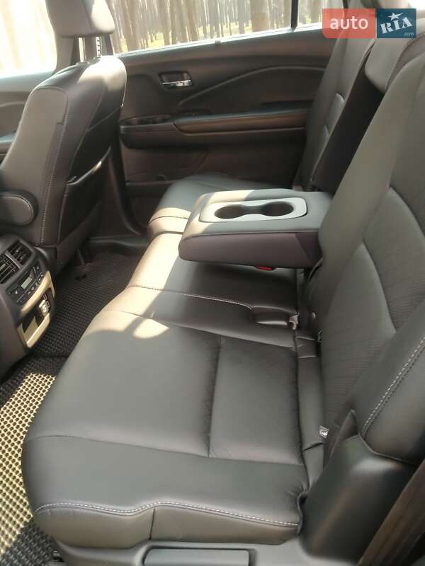 Внедорожник / Кроссовер Honda Passport 2019 в Киеве