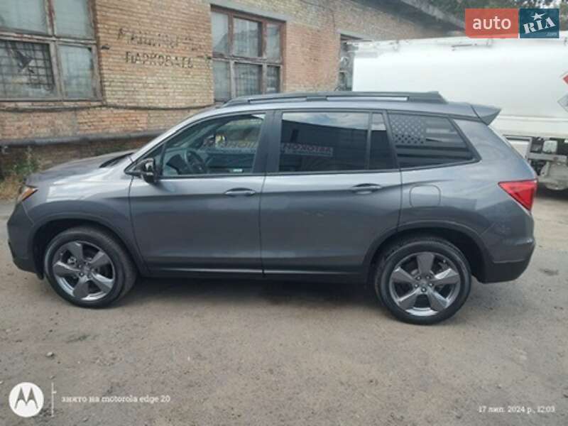 Внедорожник / Кроссовер Honda Passport 2019 в Киеве
