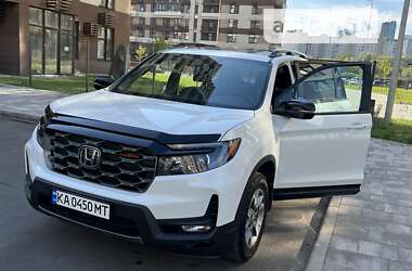Внедорожник / Кроссовер Honda Passport 2022 в Киеве