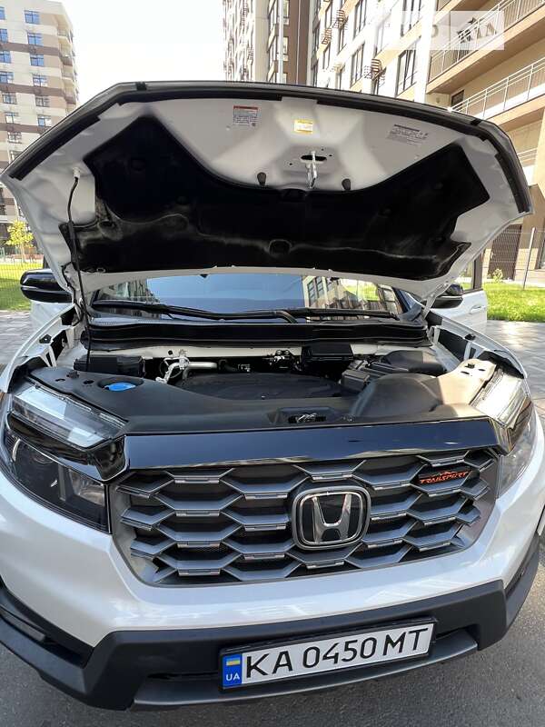 Внедорожник / Кроссовер Honda Passport 2022 в Киеве