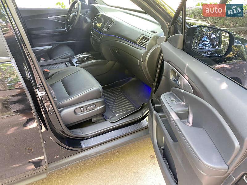 Внедорожник / Кроссовер Honda Passport 2020 в Киеве