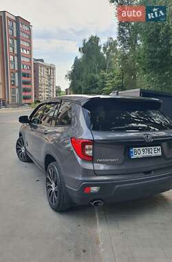 Внедорожник / Кроссовер Honda Passport 2019 в 