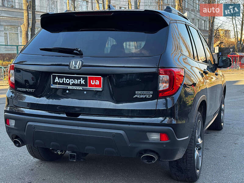 Внедорожник / Кроссовер Honda Passport 2019 в Киеве