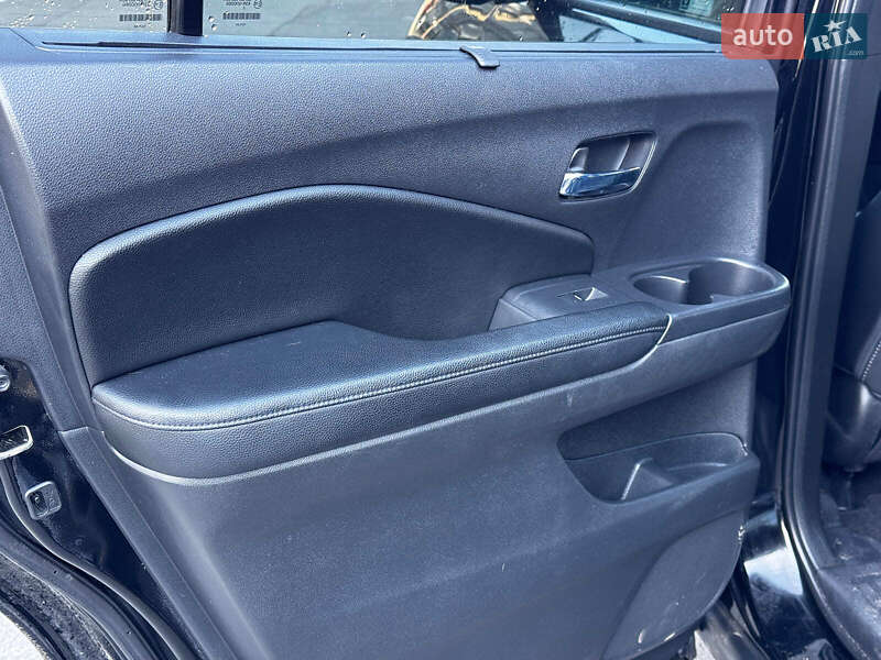 Внедорожник / Кроссовер Honda Passport 2019 в Киеве