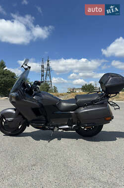 Мотоцикл Туризм Honda PC 800 Pacific Coast 1990 в 