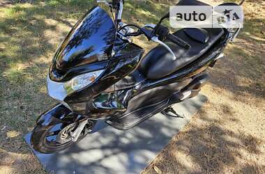 Макси-скутер Honda PCX 125 2014 в Вознесенске