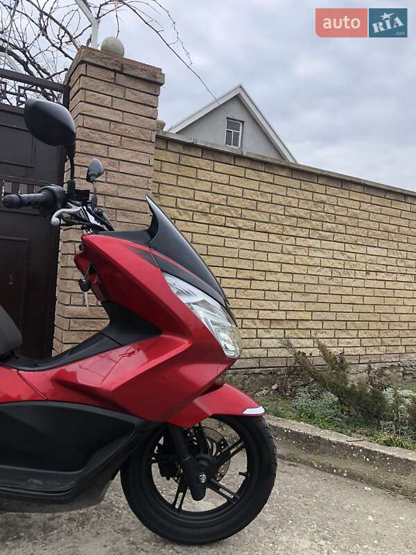 Грузовые мотороллеры, мотоциклы, скутеры, мопеды Honda PCX 125 2020 в Одессе