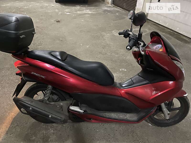 Мотороллер Honda PCX 125 2012 в Киеве