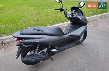 Макси-скутер Honda PCX 125 2014 в 
