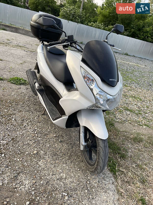Боббер Honda PCX 125 2014 в Кривому Розі