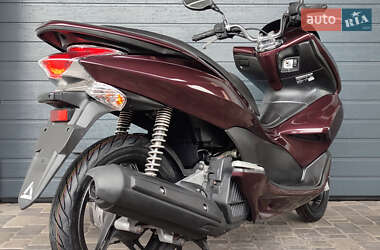 Макси-скутер Honda PCX 125 2014 в 