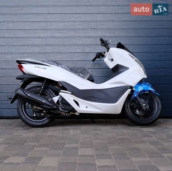 Максі-скутер Honda PCX 125 2015 в Білій Церкві