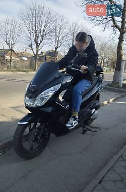 Макси-скутер Honda PCX 125 2014 в Вознесенске
