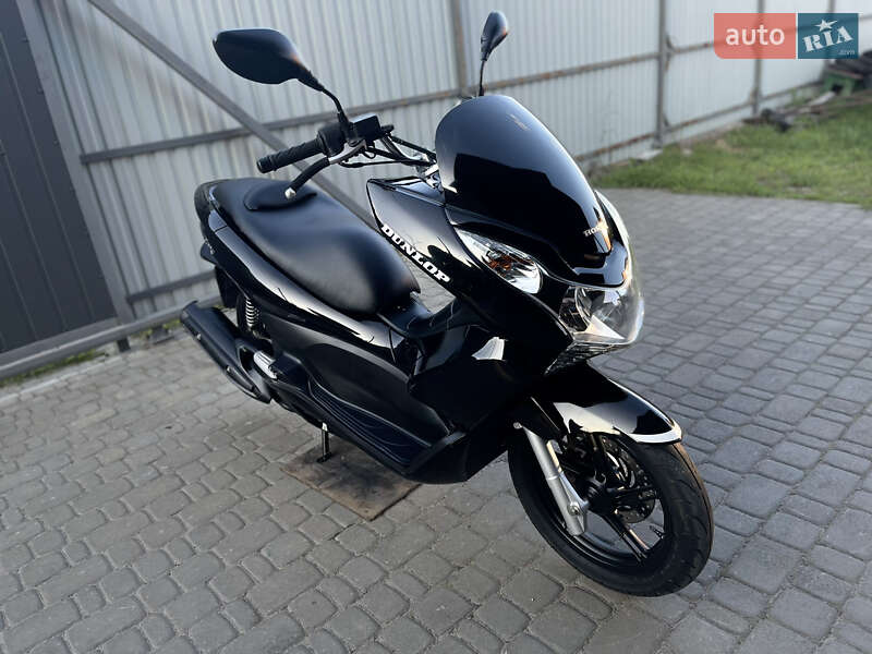 Скутер Honda PCX 125 2014 в Березному