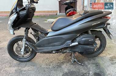 Мопеды Honda PCX 125 2014 в 