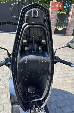 Макси-скутер Honda PCX 125 2024 в  фото 16 Макси-скутер Honda PCX 125 2024 в