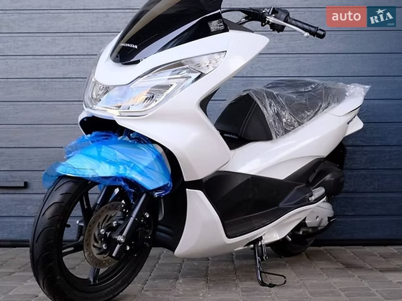 Макси-скутер Honda PCX 125 2015 в Белой Церкви