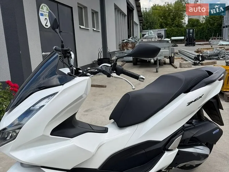 Honda PCX 125 2024