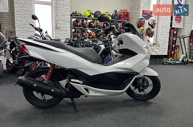 Скутер Honda PCX 150 2018 в Днепре