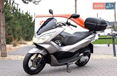 Макси-скутер Honda PCX 150 2015 в Полтаве