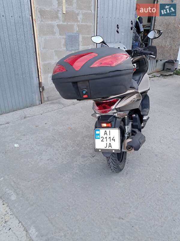 Макси-скутер Honda PCX 150 2014 в Киеве фото 2 Макси-скутер Honda PCX 150 2014 в Киеве