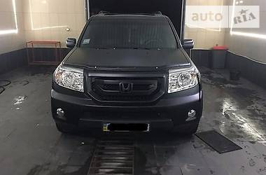 Позашляховик / Кросовер Honda Pilot 2011 в 