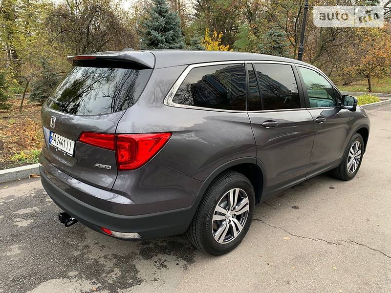 Внедорожник / Кроссовер Honda Pilot 2018 в Киеве