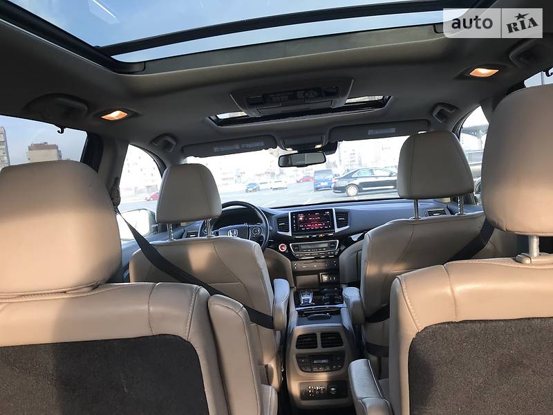 Позашляховик / Кросовер Honda Pilot 2015 в Києві